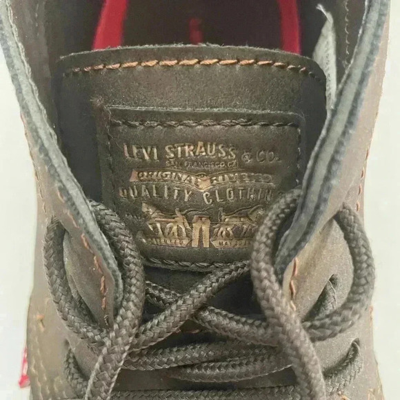 Levi's Men's 8.5 M Brown Suede Chukka Boots – Lace-Up Ankle Style - Picture 3 of 10